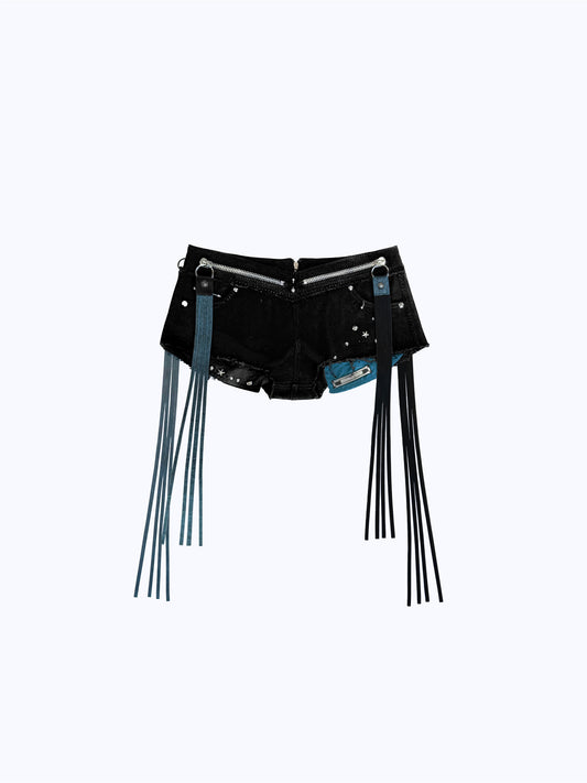 TASSEL ZIP V-CUT HOT PANTS_BLACK